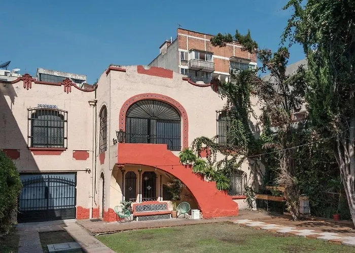 Casa Con Jardín En El Corazón De Condesa *